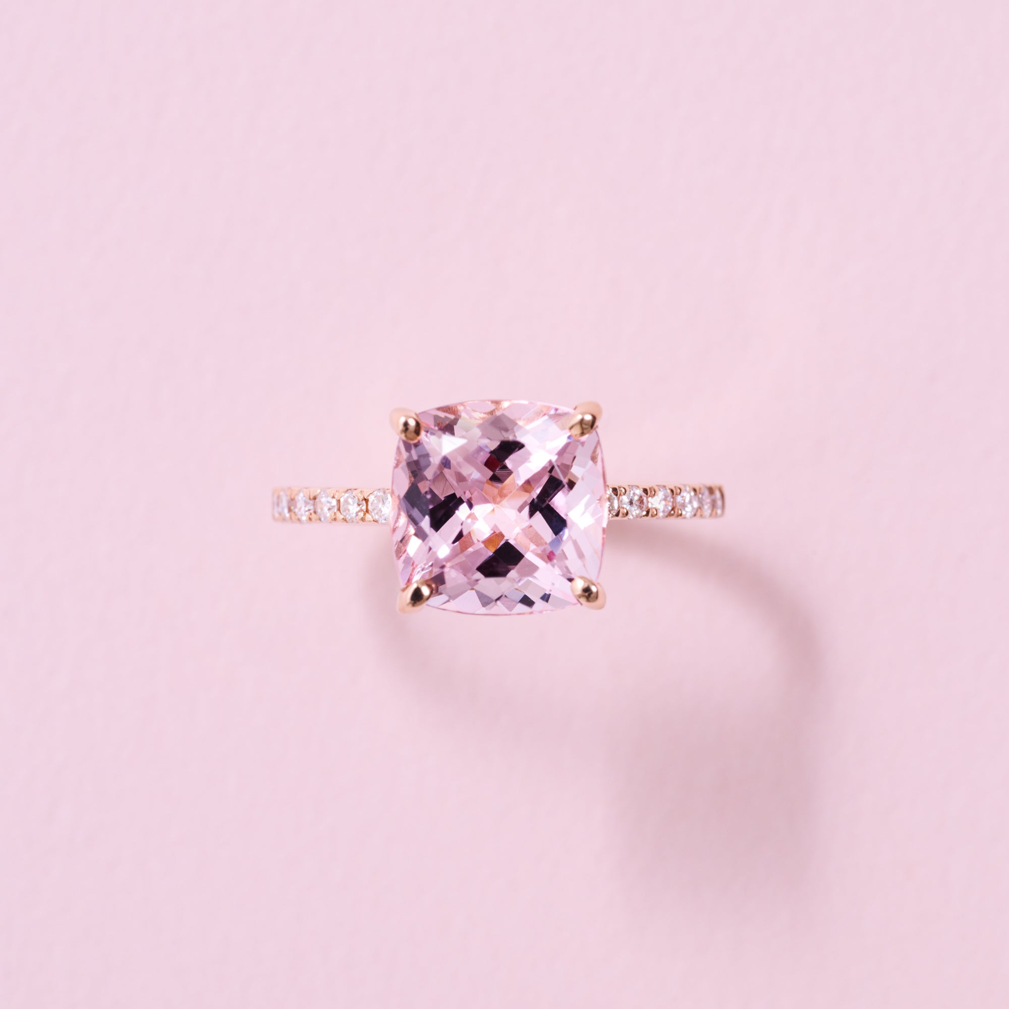 桃ごころ］リング モルガナイト – AYAKO SAKURAI（櫻井 彩子）公式サイト