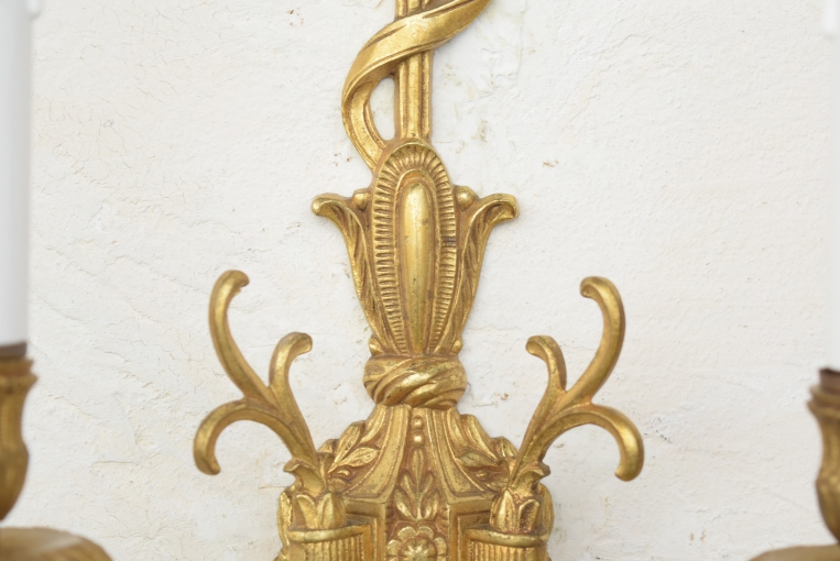 パルテノン アンティーク / 幸福を射止める「矢」のモチーフが美しい