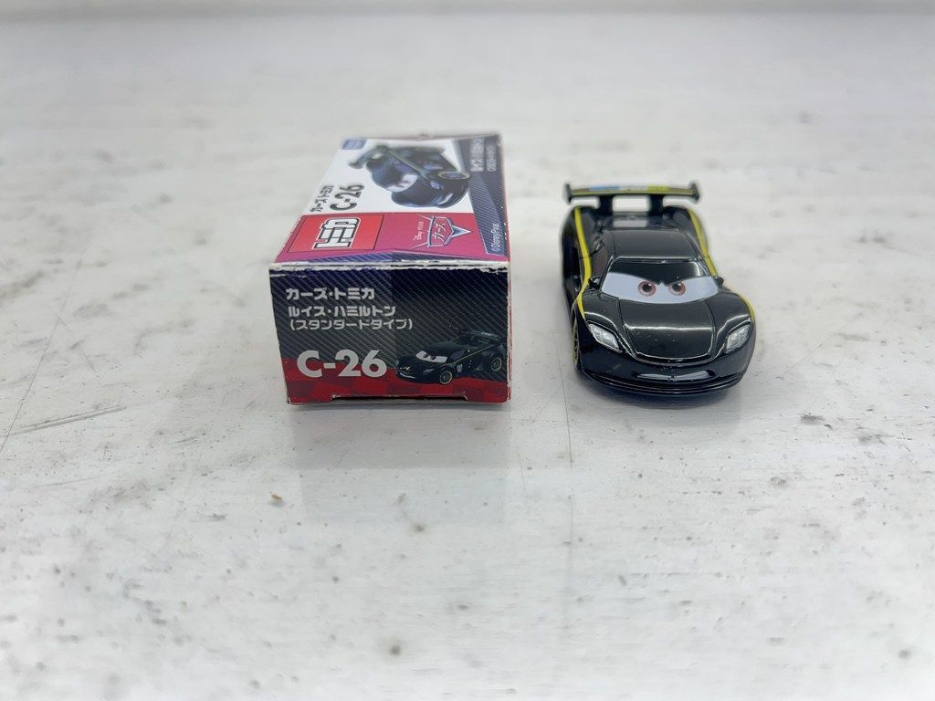 盛岡45-0006】カーズ トミカ C-26 ルイス・ハミルトン スタンダード