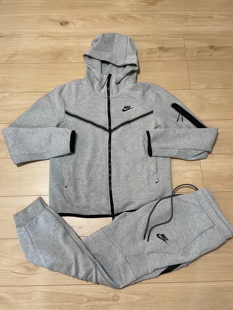 nike テックフリース sサイズ ナイキテックフリース セットアップ 上下