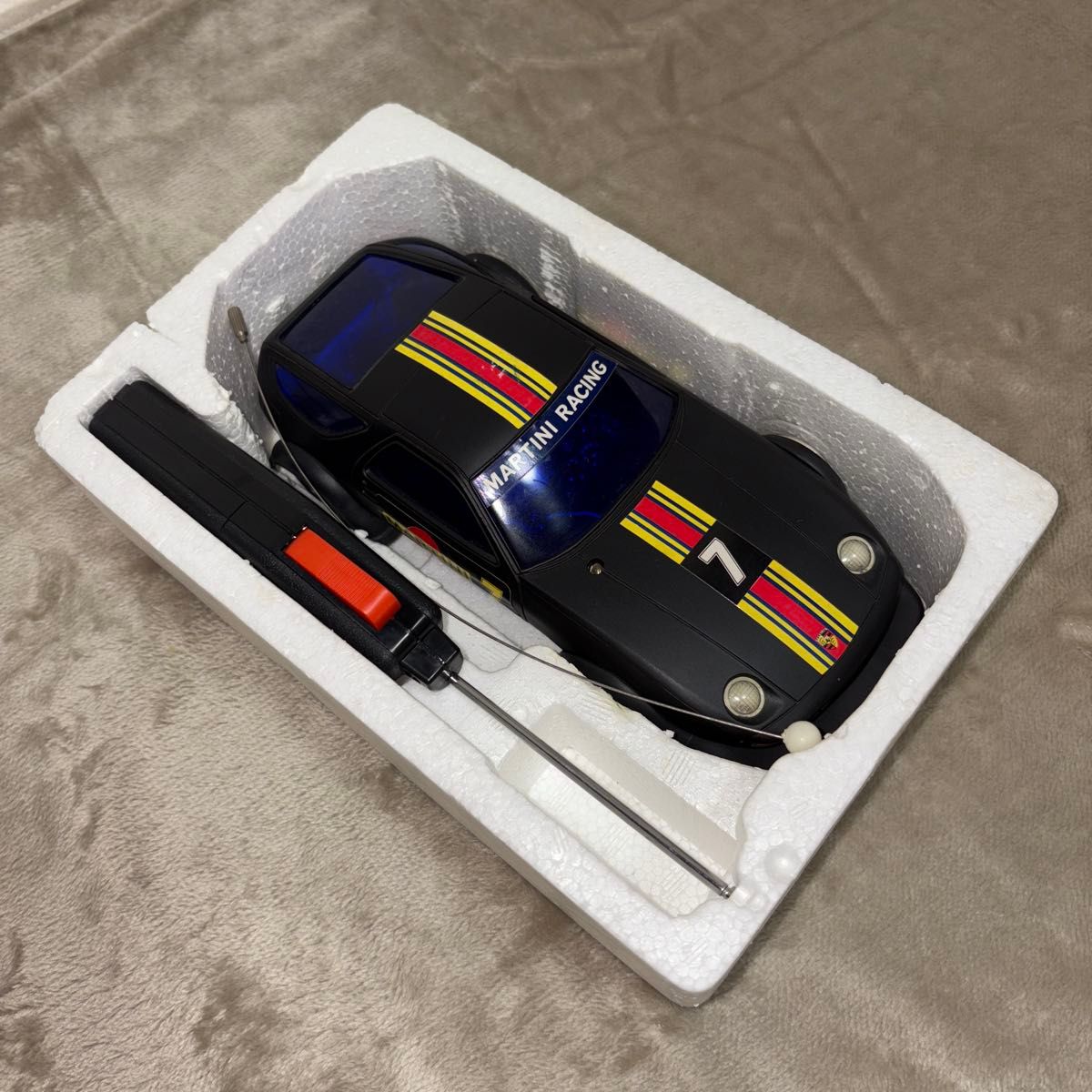 激レア 超希少 】 サクラ ラジオコントロール ポルシェ 928 ラジコン