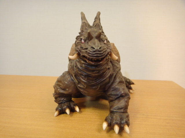 Yahoo!オークション - パゴス ビリケン商会 ソフビ ウルトラQ ウルトラ