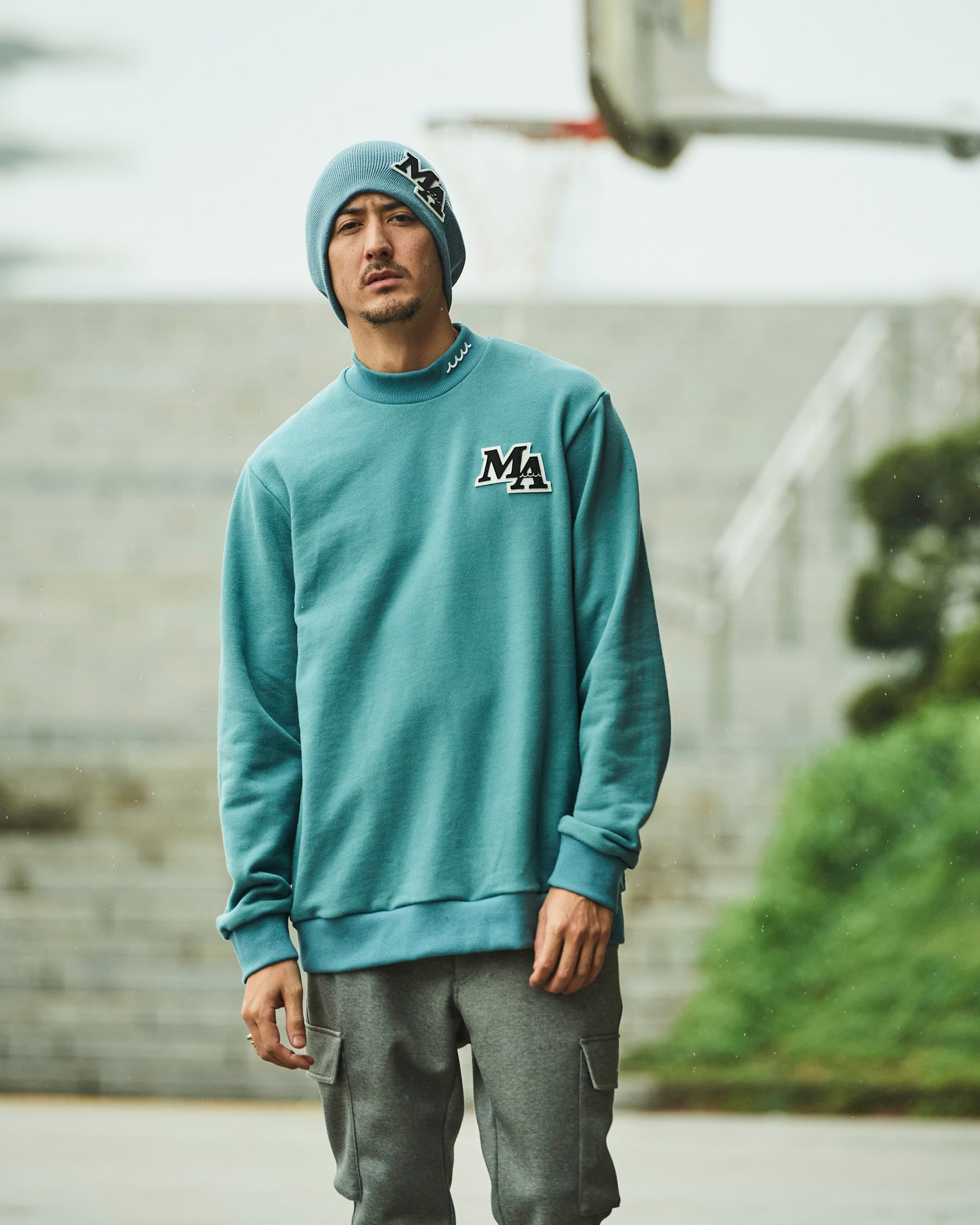 新品 muta MARINE BIG LETTERS モックネックセーター 新品 muta MARINE