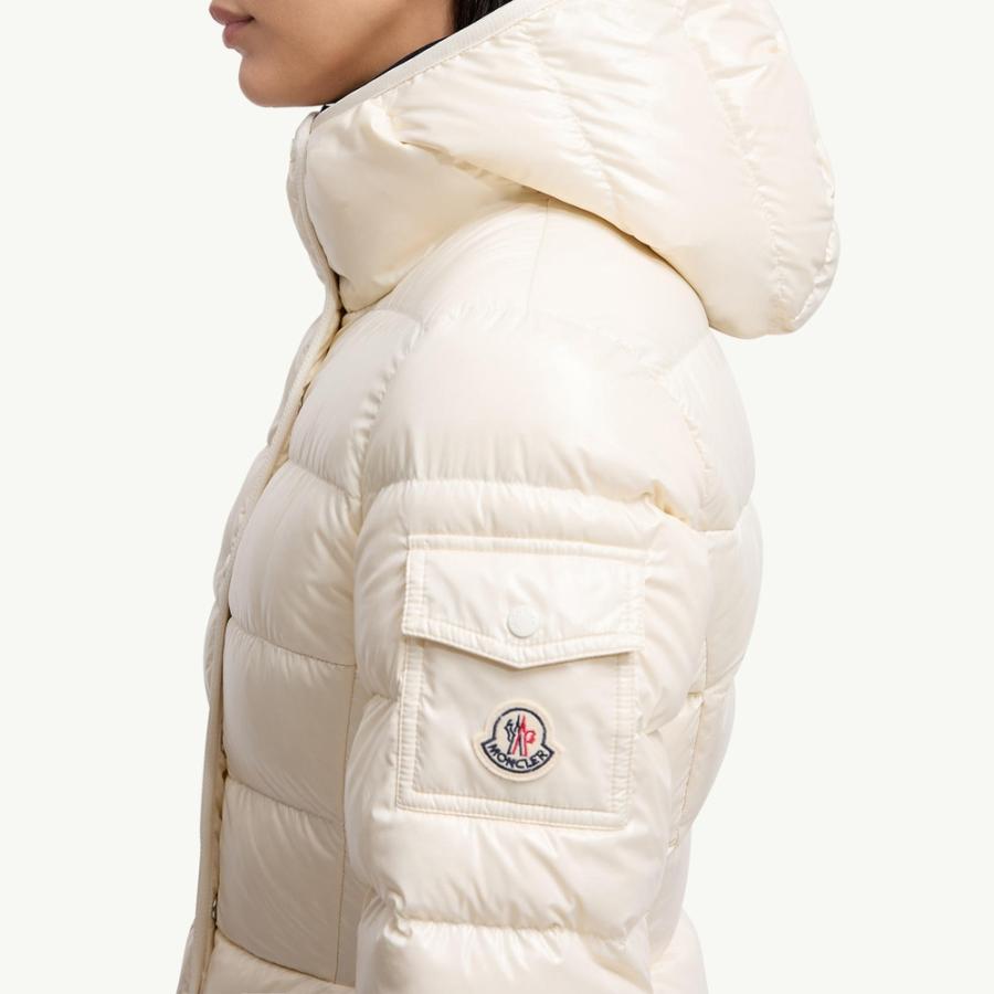 MONCLER（モンクレール） 2025/26秋冬 レディースBARANTE SHORT DOWN