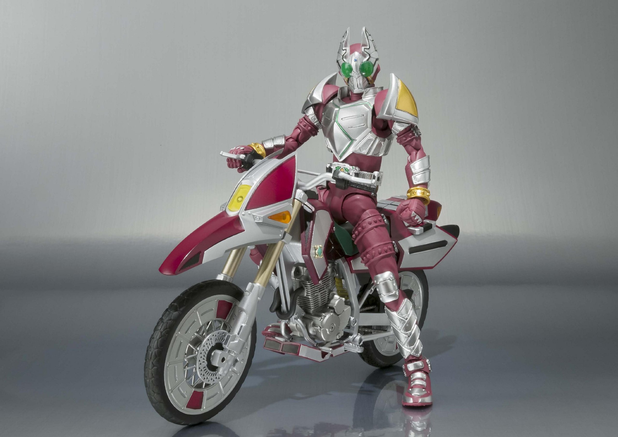 Amazon.co.jp: TAMASHII NATIONS S.H.フィギュアーツ 仮面ライダー