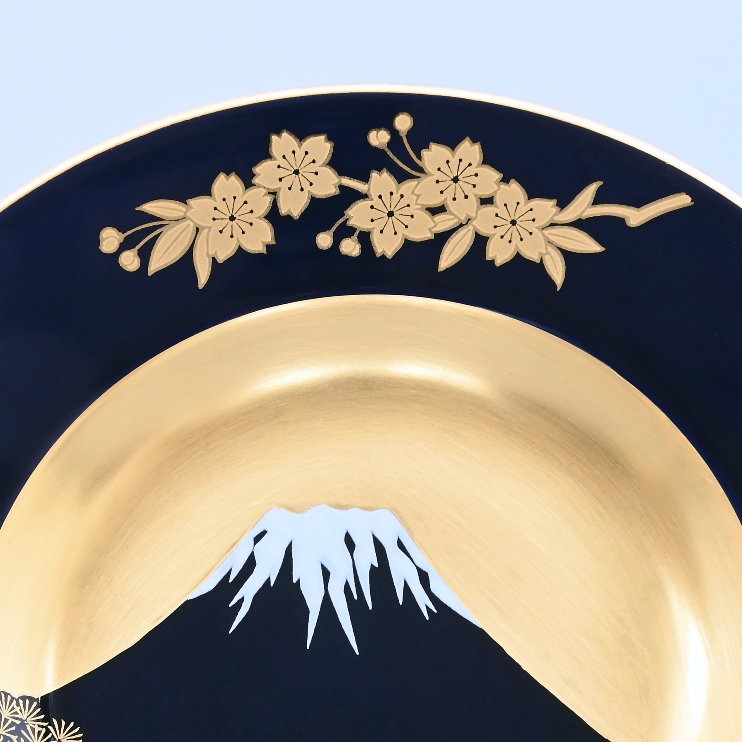 ルリ富士絵）飾り皿|有田焼の老舗-香蘭社オンラインショップ