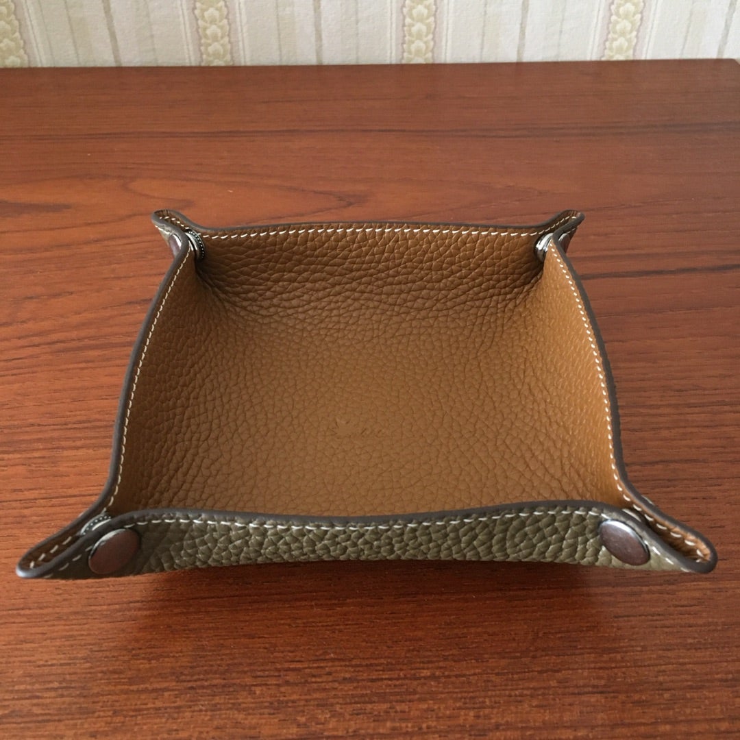 HERMES (エルメス) ヴィド・ポッシュ レザー トレイ レザートレイの