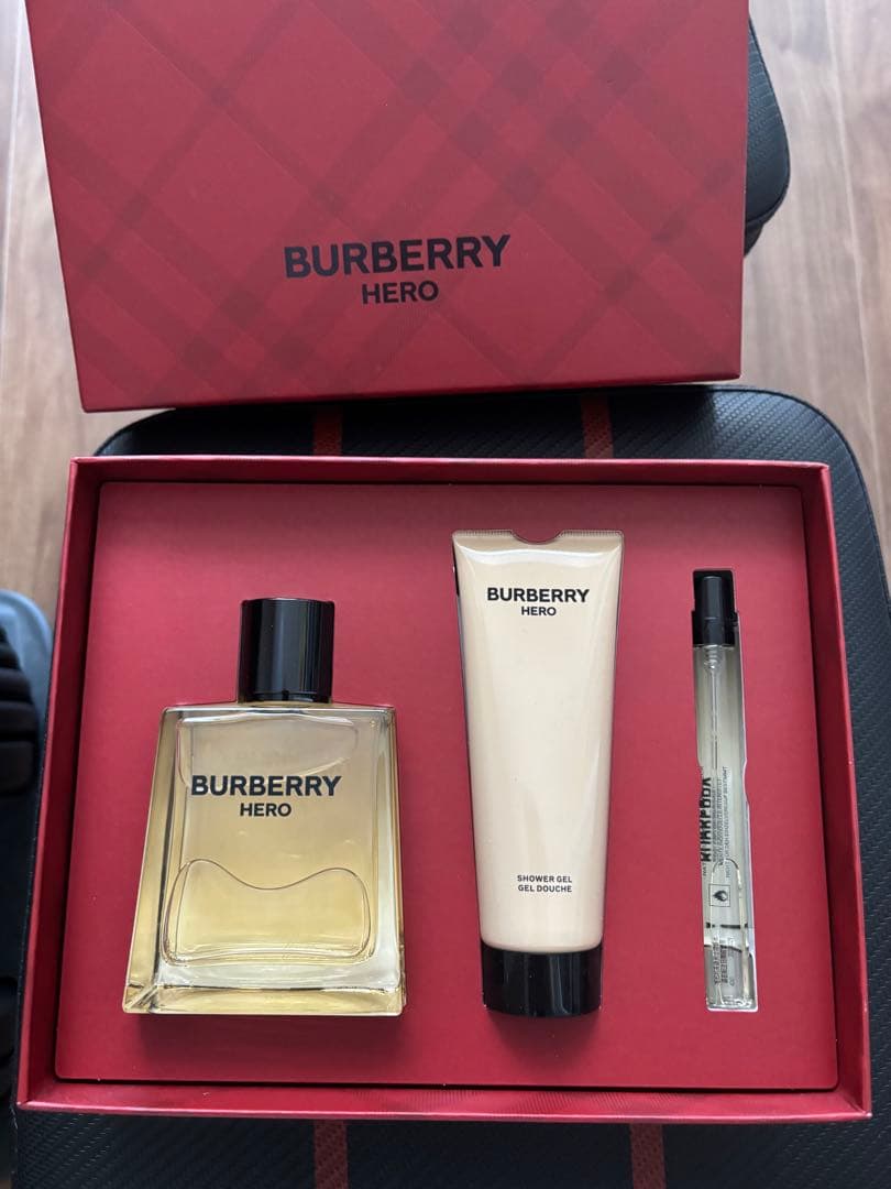 Burberry Hero 香水セット 100ml