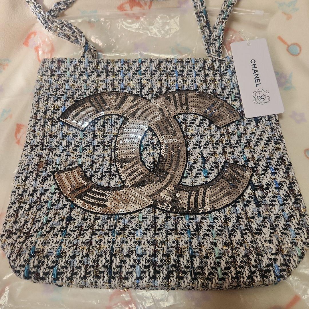 CHANEL CCロゴ　スパンコール　ツイードバッグ CHANEL シャネル スパンコール ツイード トートバッグ ノベルティ