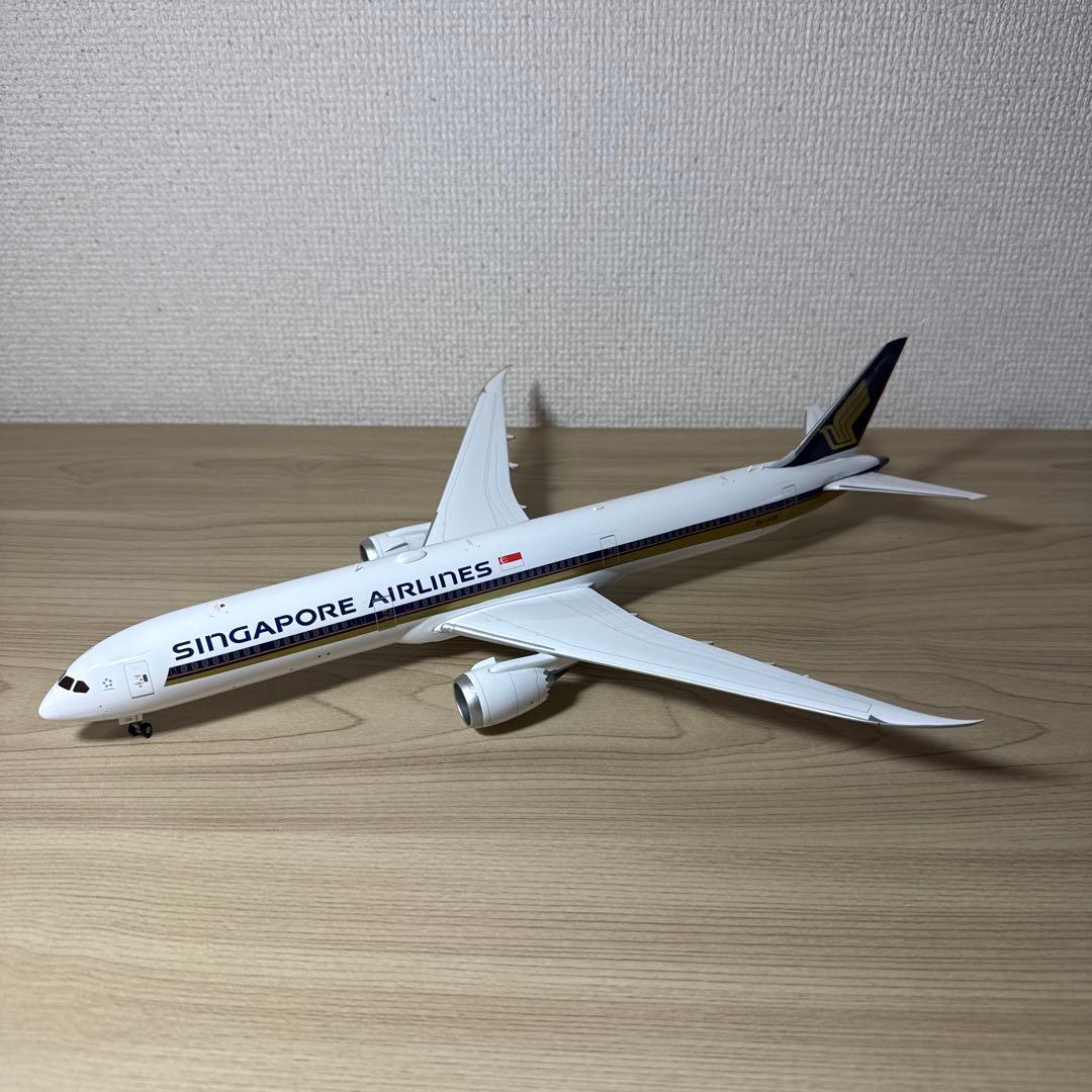 1/200 787-10 シンガポール航空 世界初の787-10、関空経由で到着 写真特集・シンガポール航空787-10