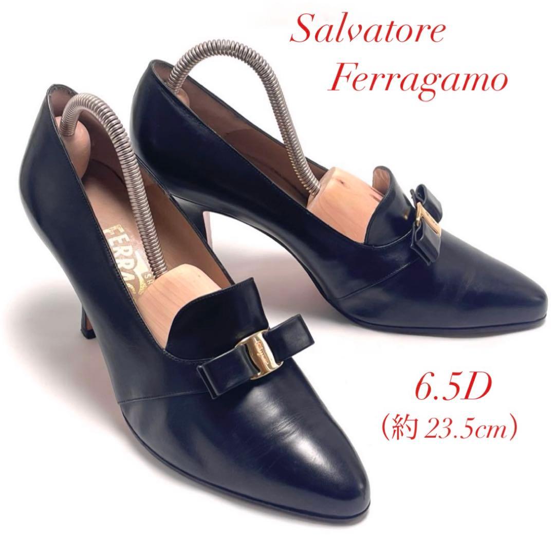 Ferragamo ヴァラリボン カーフレザー ポインテッドトゥ パンプス