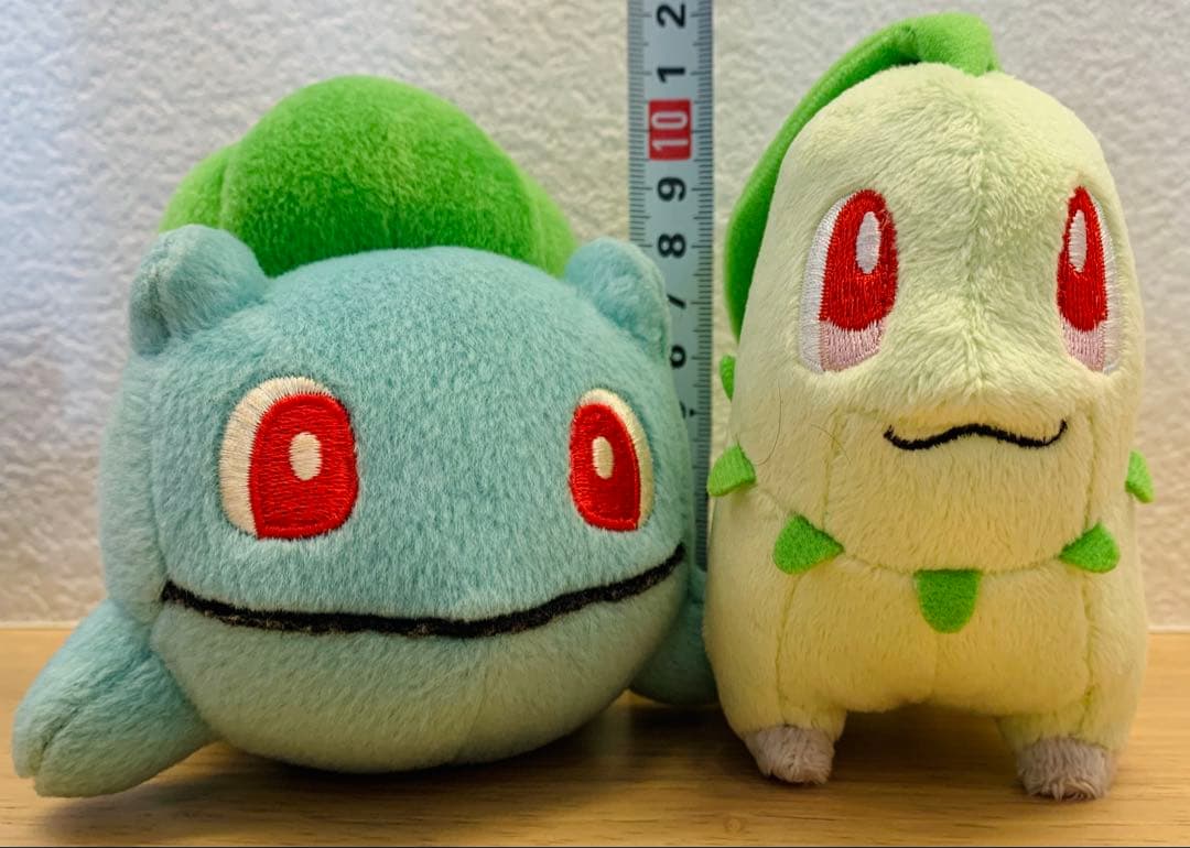 ポケモンセンター限定 フシギダネドール ぬいぐるみ　マスコット Amazon.co.jp: ポケモンセンターオリジナル フシギダネドール : Toys