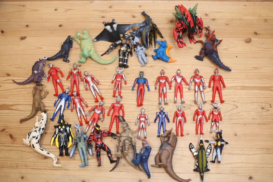 【38体セット】ウルトラマン&怪獣　ソフビ ウルトラマン怪獣 ソフビ 38体セット カード付 ウルトラマン怪獣