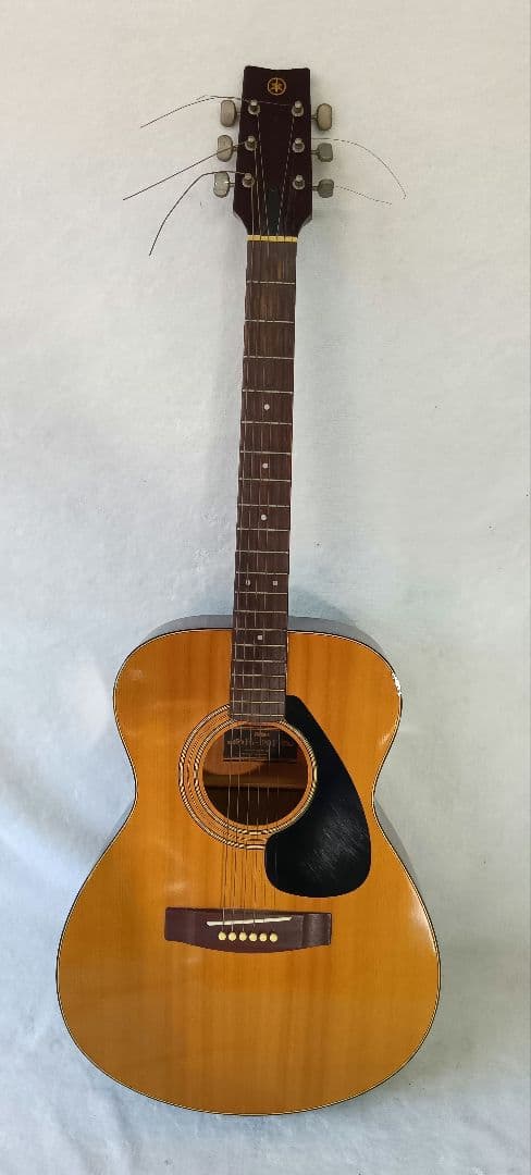 ヤマハ　アコースティックギター　FG-120F YAMAHA　黒ラベル　カバー付