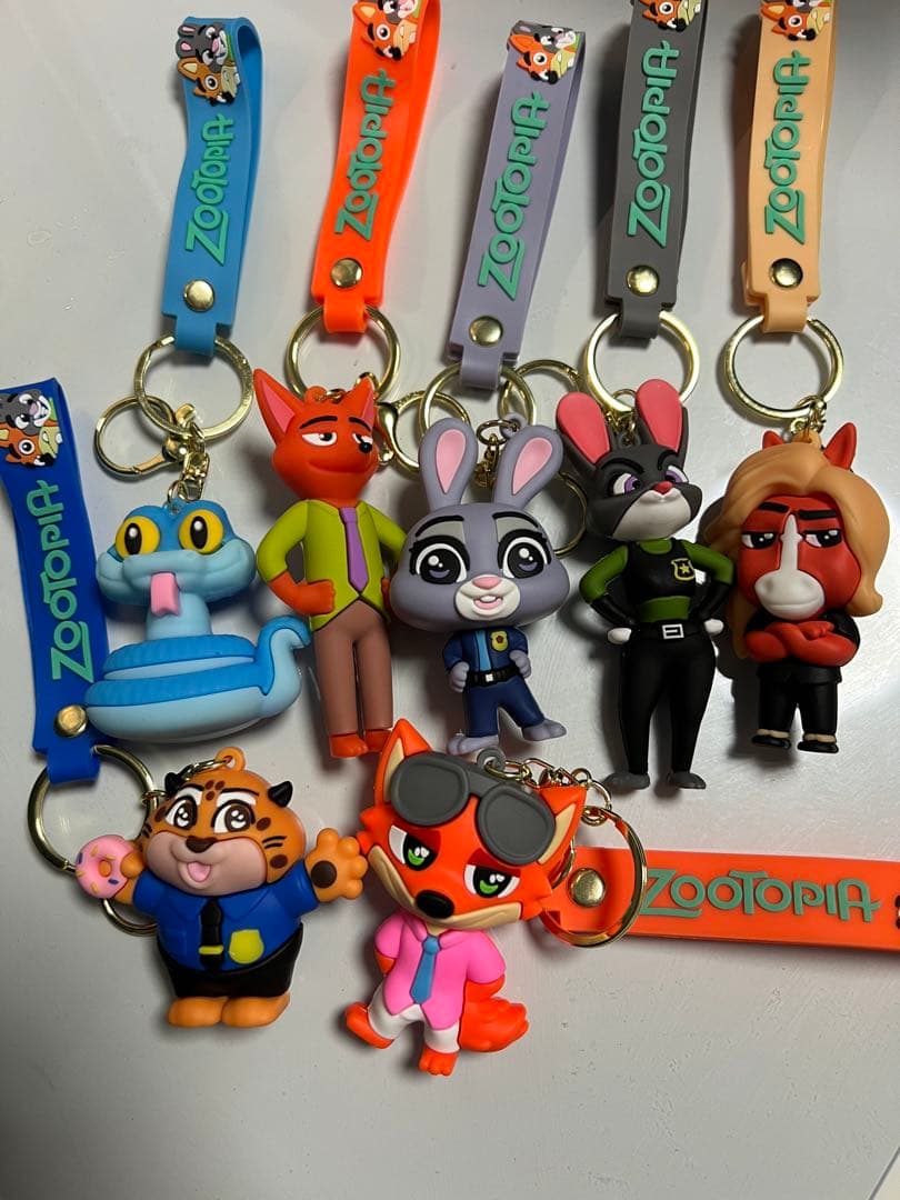 新品　全７種　ズートピア キーホルダー ストラップ ズートピア ジュディ ニック ディズニー Disney キーホルダー キー