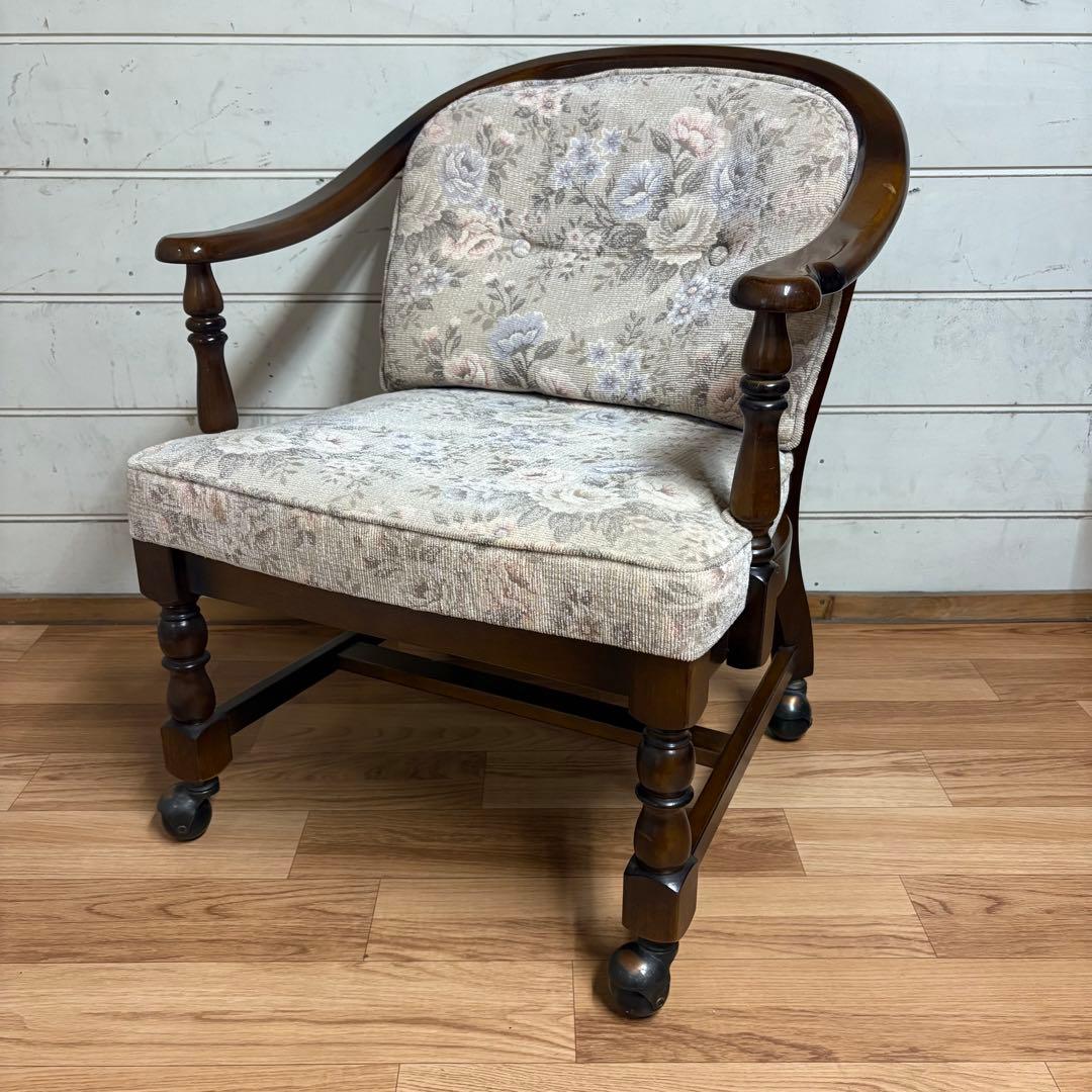 karimoku アームチェア　キャスター付き　コロニアル　2/4