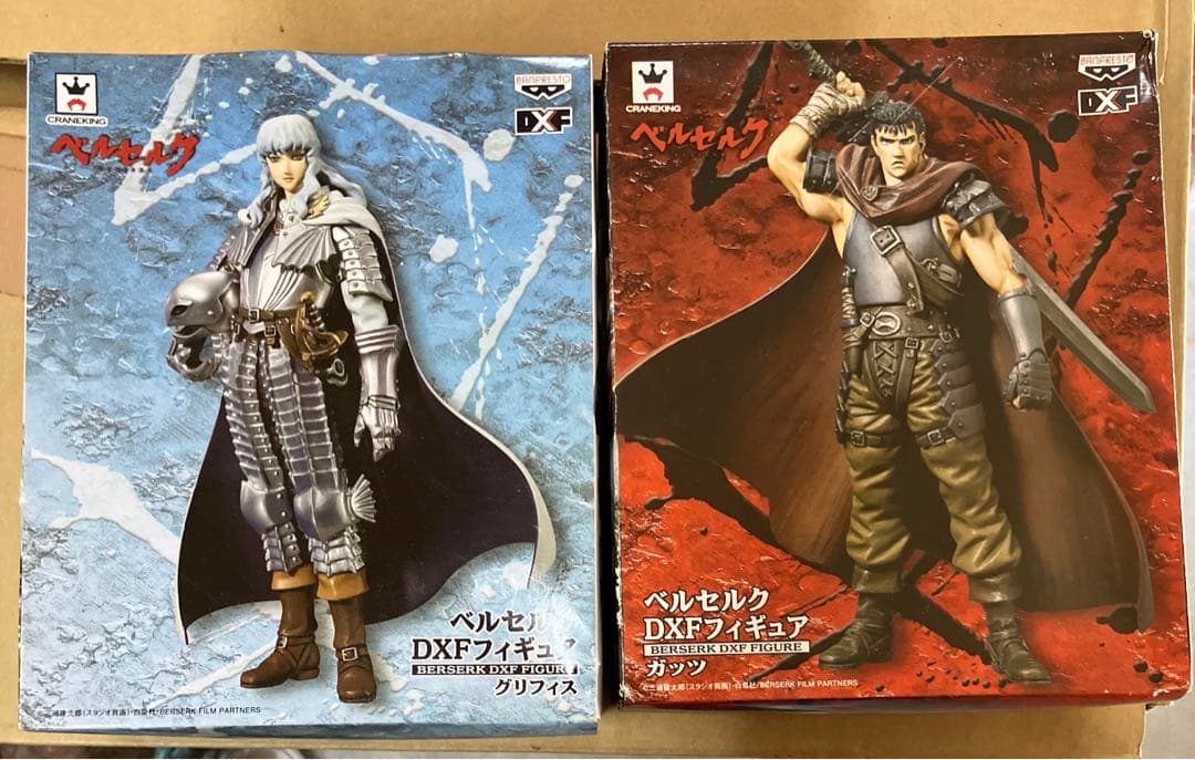 新品☆未開封　ベルセルク　DXF　フィギュア　ガッツ　グリフィス　2種セット