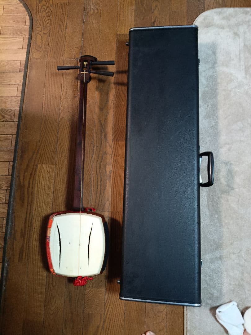 三味線　紅木　民謡　ケース付き