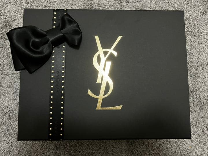 イヴサンローラン Yves Saint Laurent コスメセット