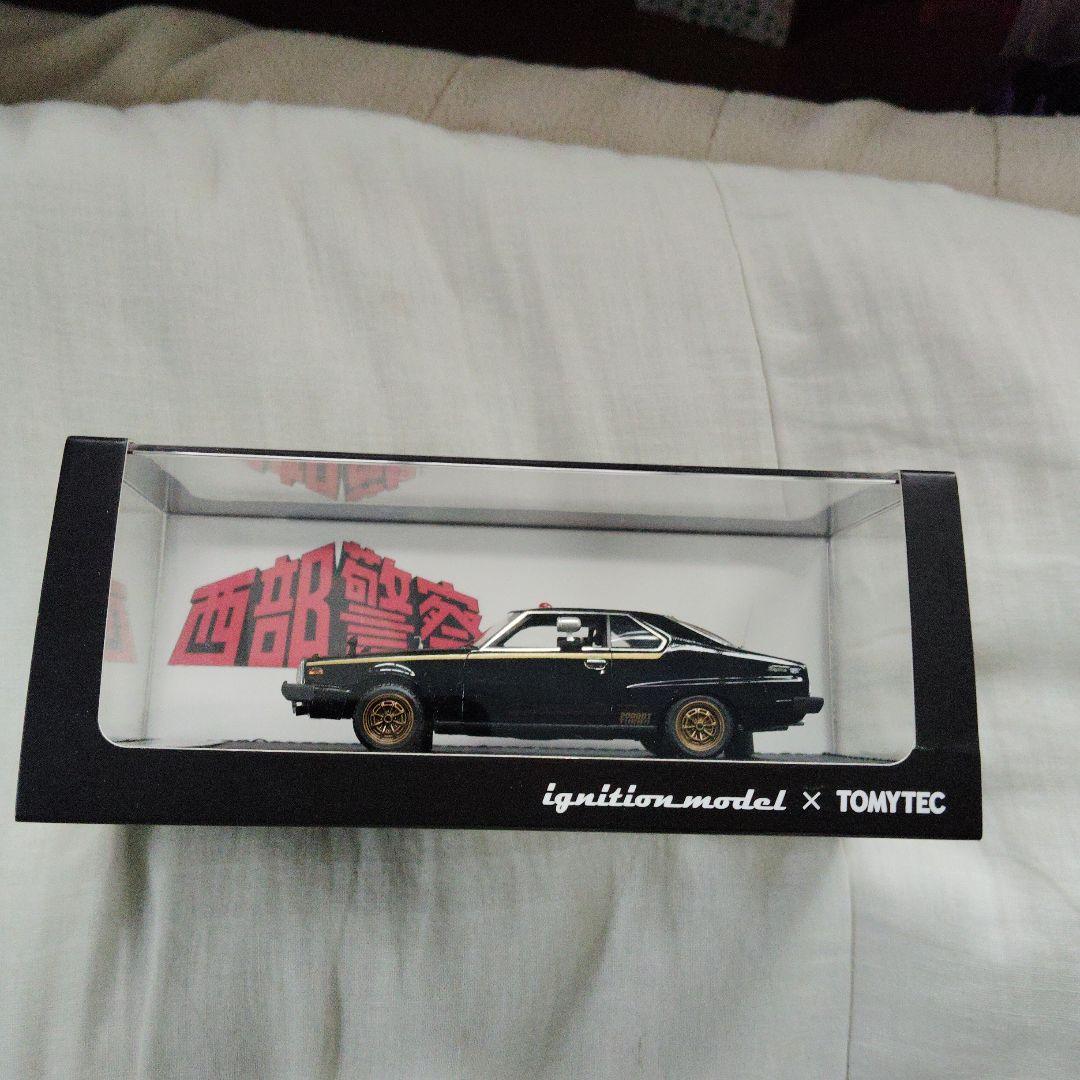 ignition.model × TOMYTEC ミニカー 黒