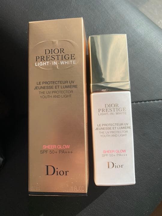 Dior ディオール プレステージ　化粧下地　シアーグロー