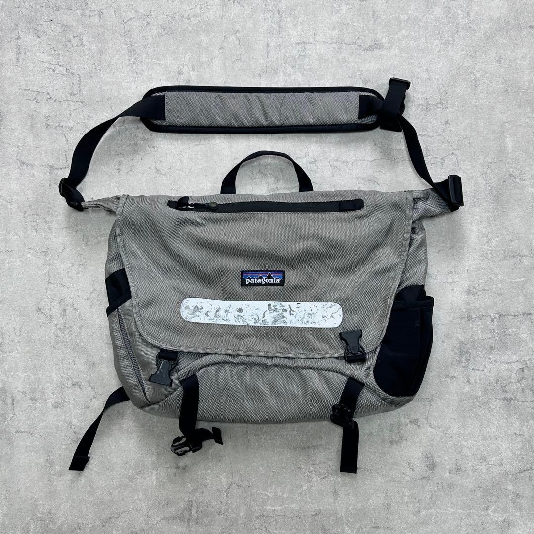 バッグ Patagonia Half Mass messenger bag gray Patagonia Half-Mass Reviews - Trailspace