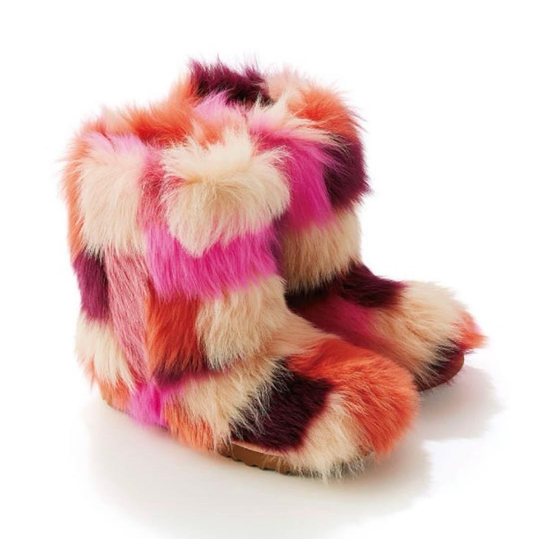 UGG 限定カプセルコレクション パッチワーク ファーブーツ