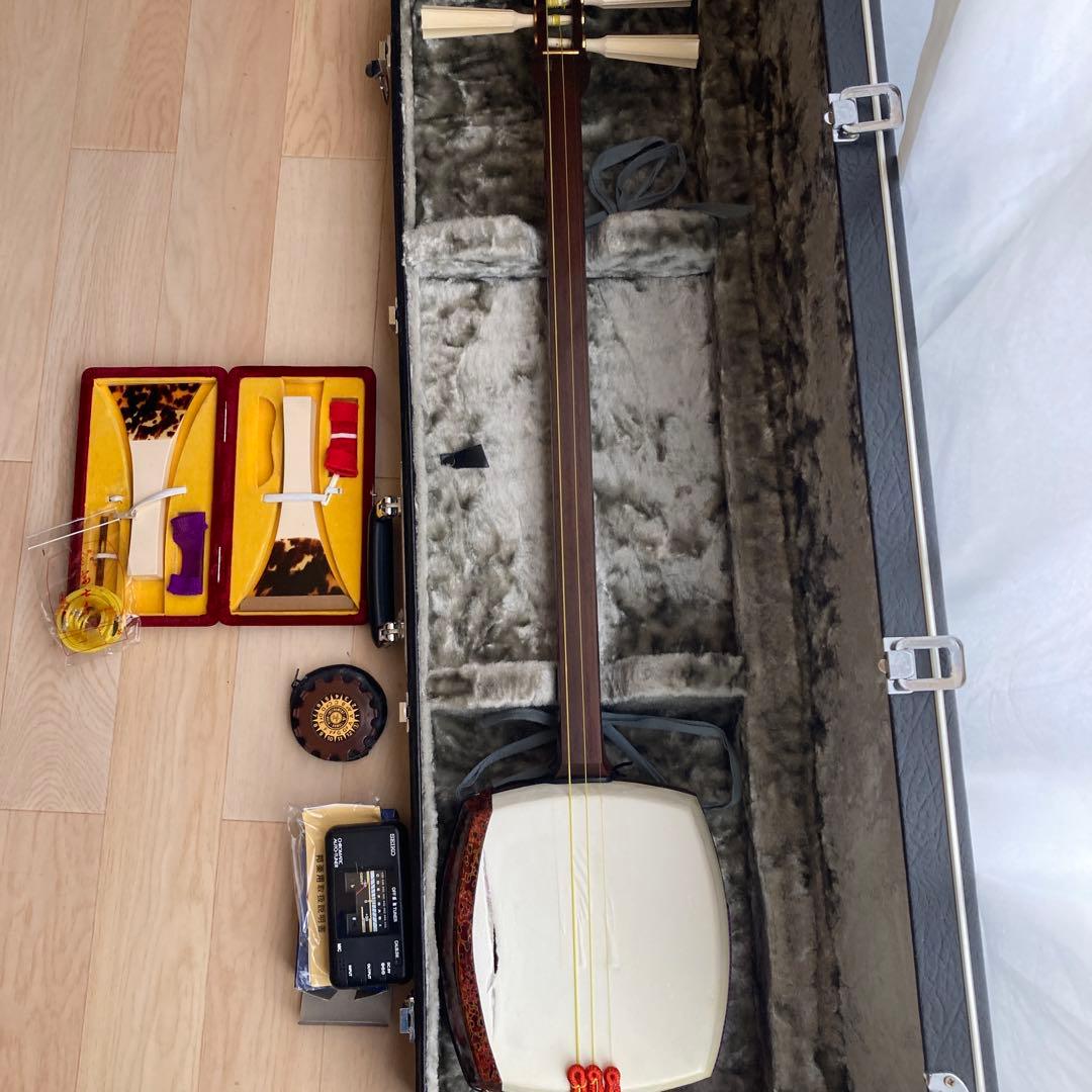 津軽三味線とハードケース、バチ他 楽天市場】≪アウトレット品≫ 津軽三味線用【 津軽三味線ライトケース