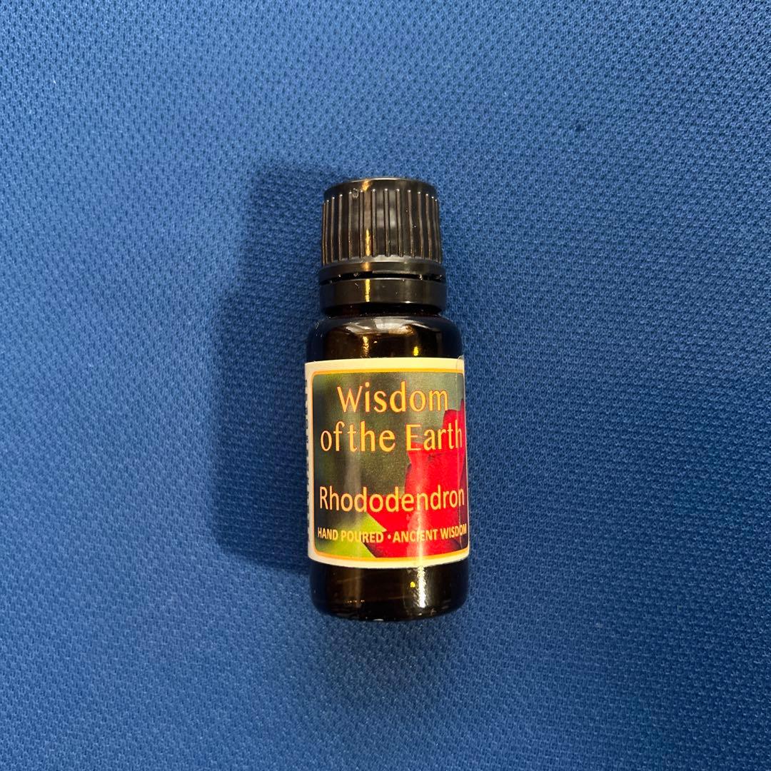 ロードデンドロン　西洋シャクナゲ　精油 15ml　WOTE ロードデンドロン（西洋シャクナゲ） 精油 エッセンシャルオイル | LC