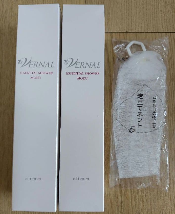 VERNAL ヴァーナル エッセンシャルシャワーモイスト