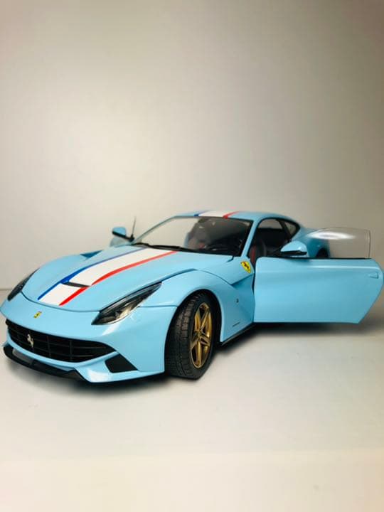 フジミ　フェラーリF12 tdf ver 確認用　1/24 完成品