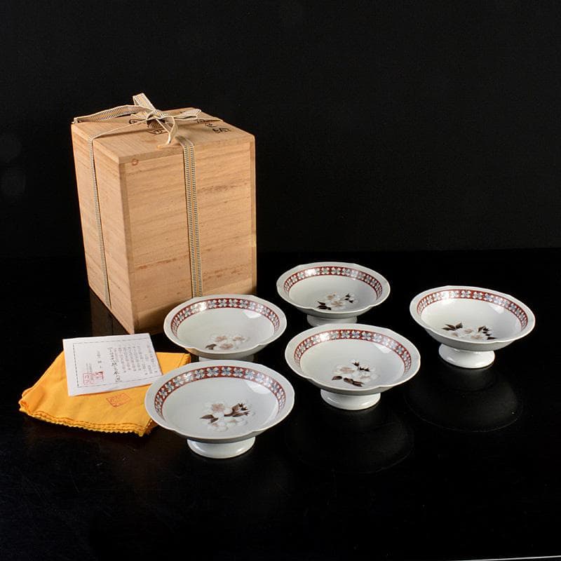 九谷焼　後上俊香(俊子)作　色絵　銘々皿　5客　共箱　M　R6010 未使用 九谷焼 峰泉造 染付 色絵金彩 絵変わり季節花 四角皿 銘々皿