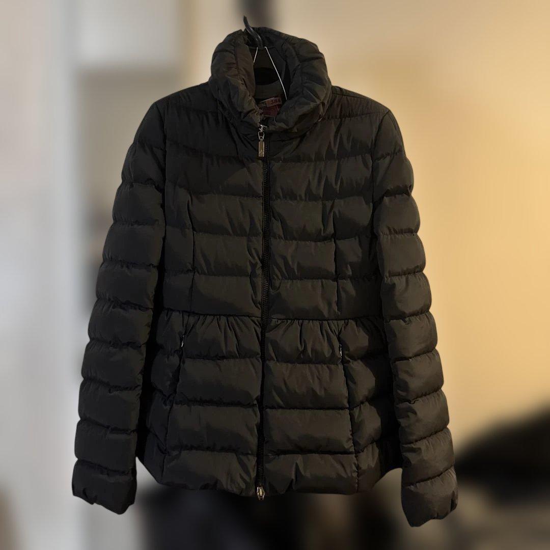 モンクレール FRAISE ダウンジャケット ペプラム ショート 黒 1 美品✨モンクレール FRAISE ダウンジャケット ペプラム ショート 黒 0