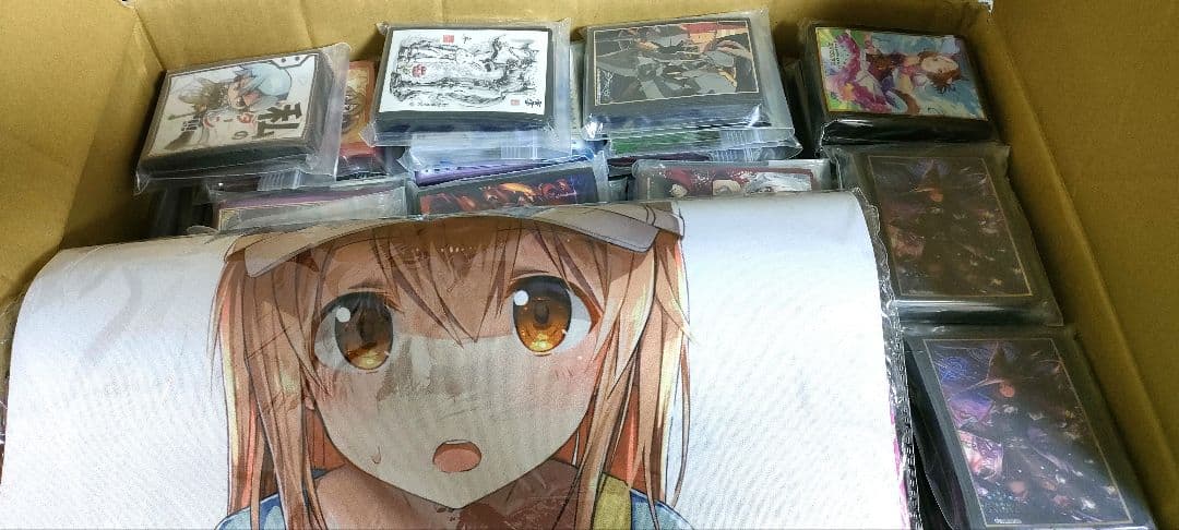 スリーブ102個、プレイマット10枚　まとめ売り/キャラスリ/カードサプライ 商品詳細 | トレカアイテムくじOnline