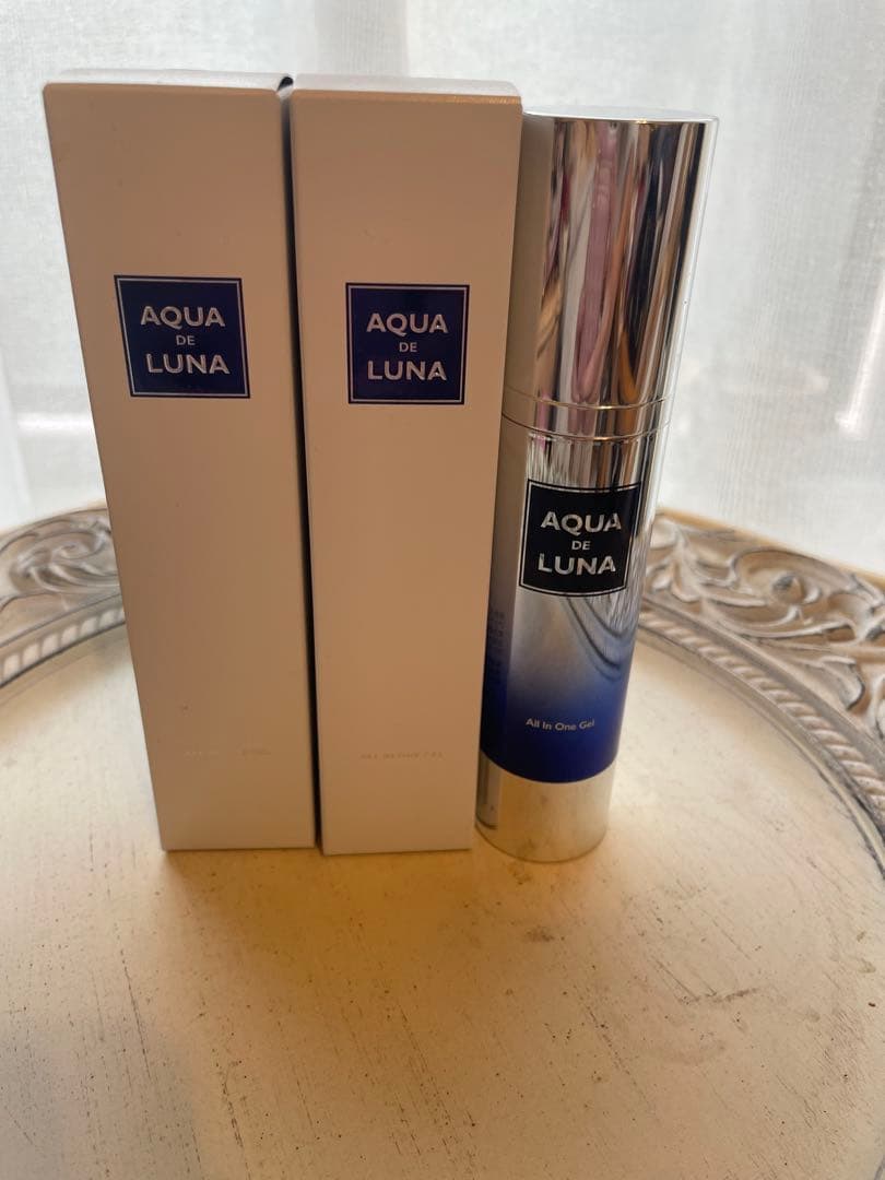 新品未開封✖️2本・アクアドルナスキンケア　オールインワンジェル（美容ジェル）