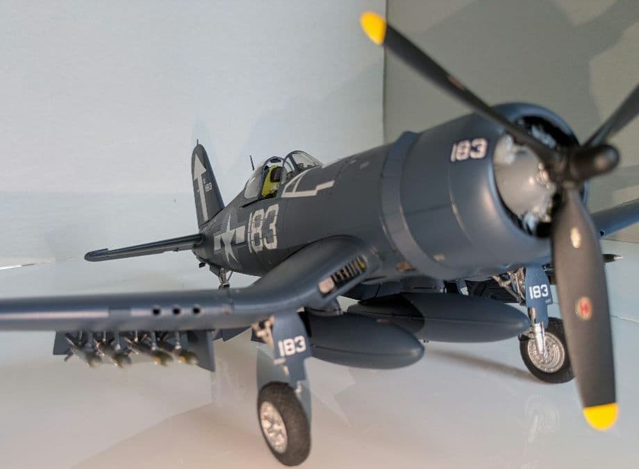 コルセアF4U-1D(プラモデル完成品1/32)