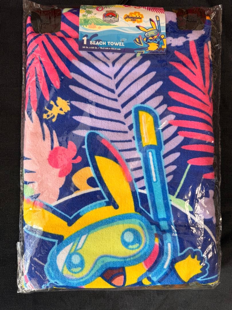 【ビーチタオル】WCS2024 ホノルル限定　ピカチュウ WCS2024 ホノルル 限定 ピカチュウ&ゴンベ プレイマット | ローリエ本舗