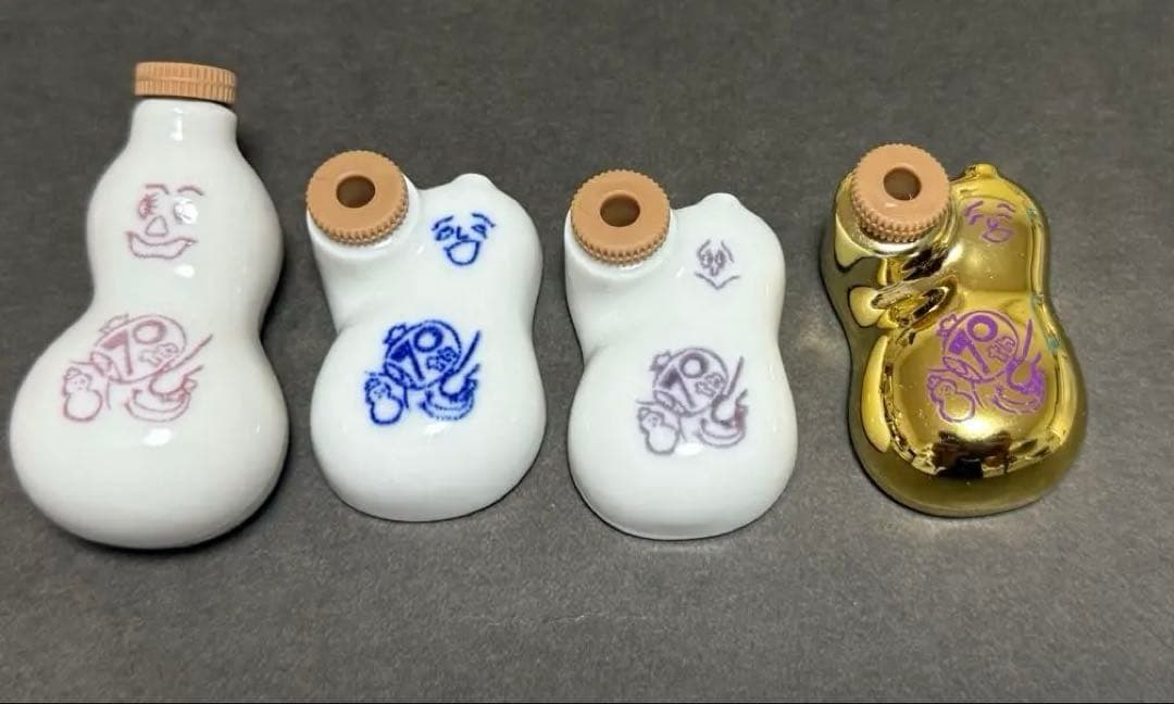 崎陽軒　70周年記念　金のひょうちゃん付き　4個セット 崎陽軒、誕生70周年記念「ひょうちゃん」 シウマイに - 日本経済新聞