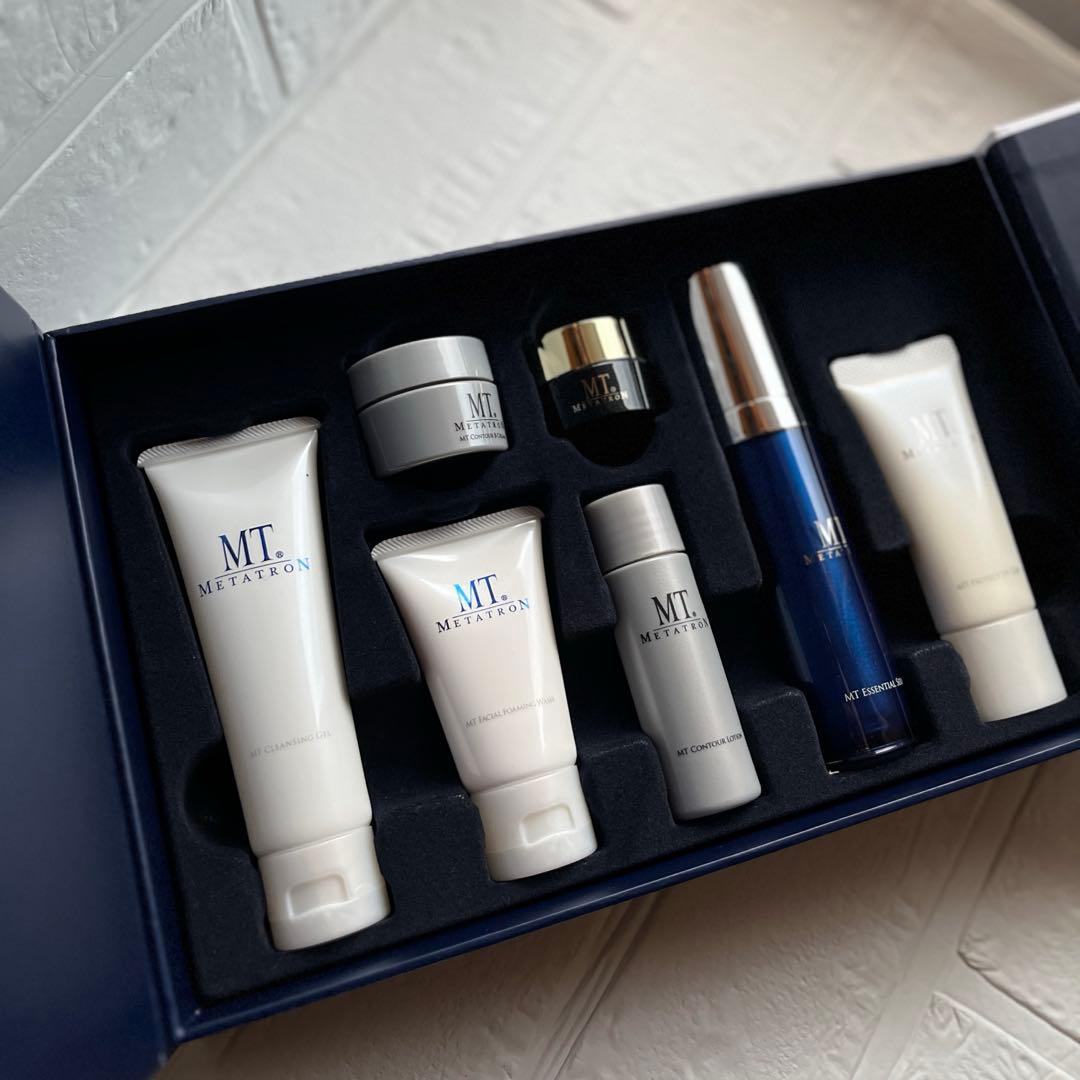 【未使用】【完売】MTメタトロン プレミアムコフレ2025 スキンケアセット