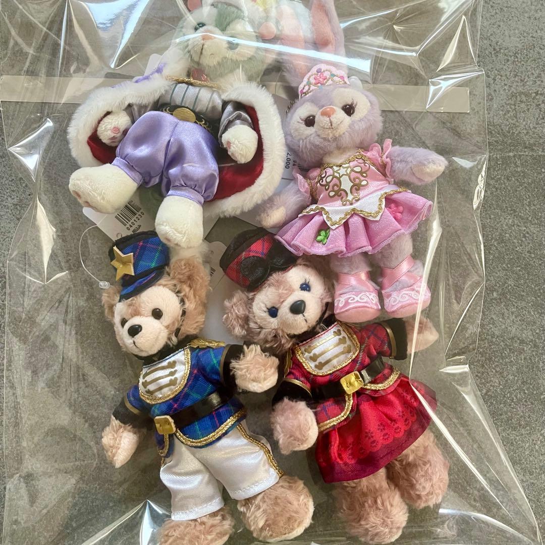 ダッフィー　ぬいぐるみバッジ